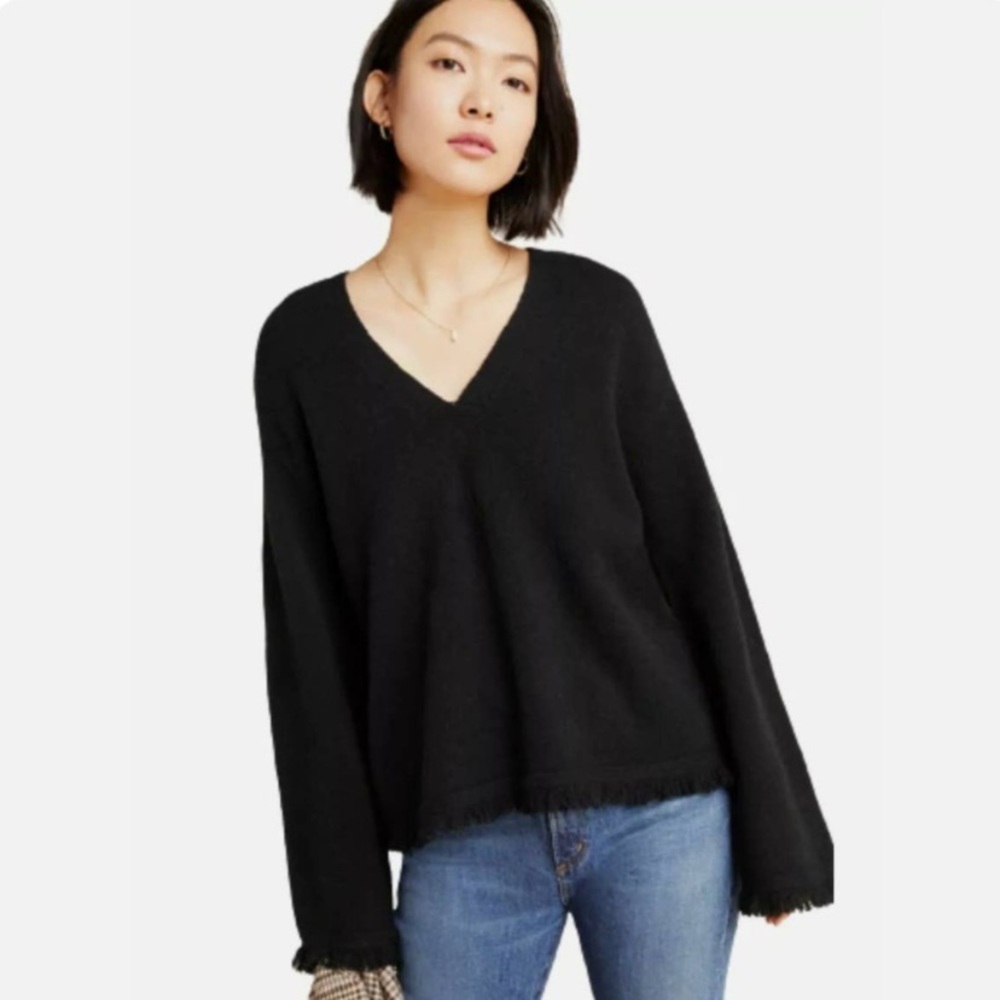 Anthropolgie Joy Fringe Hem Black V Neck Sweater Xs Wool Alpaca Blend Longsleeve